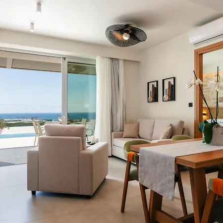 Petras Aparthotel *