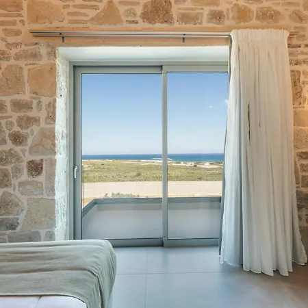 Aparthotel Petras