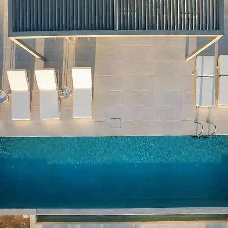 Petras Aparthotel